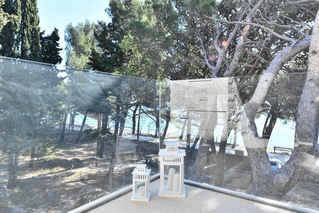 Chiponsky One - 5 Star Beachfront Property Bol Ngoại thất bức ảnh